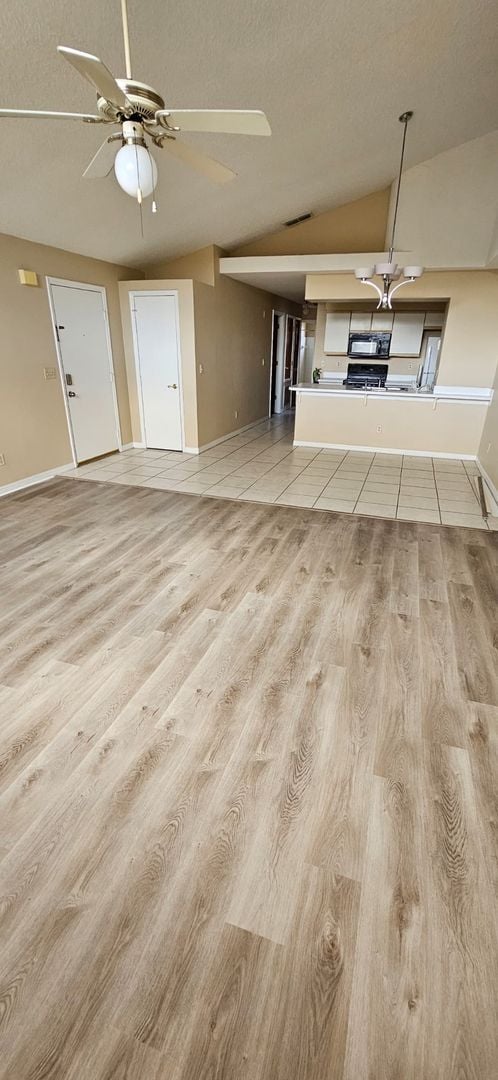 Photo - Beautiful 3 Bed 2 Bath Condo in Sweetwater Club