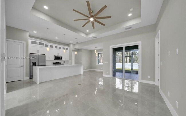 Photo - 4205 Nora Ave S