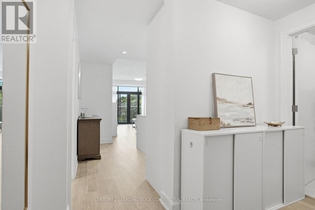1 Strathgowan Ave Unit 503