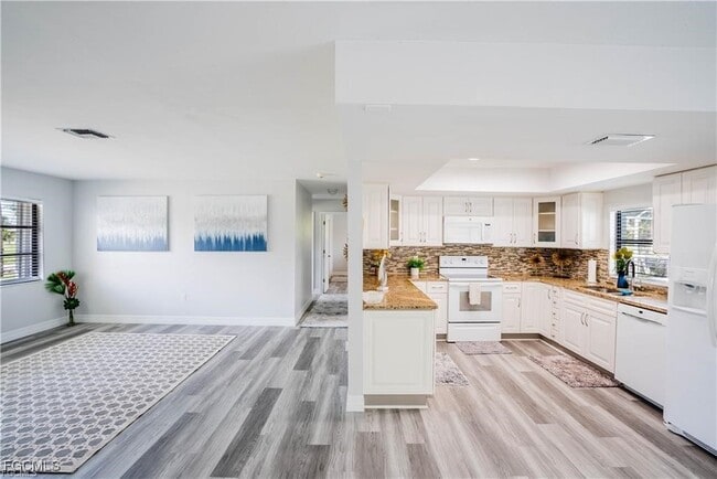 Photo - 1421 SE 29th Terrace