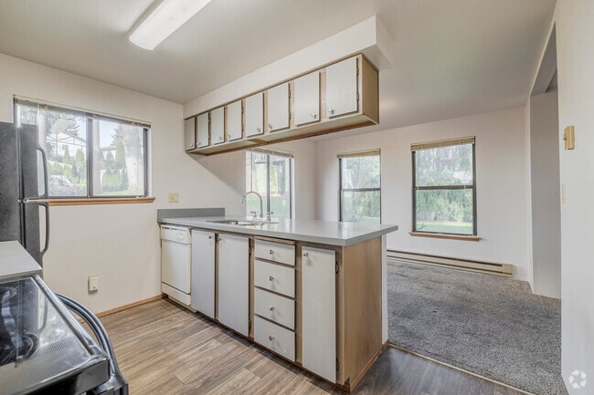Alameda Unit - 2BR, 1.5BA - 980SF - Kitchen