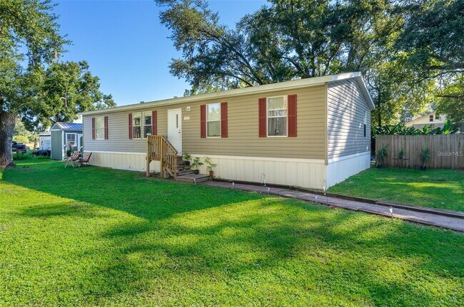 Photo - 1621 Tangerine St