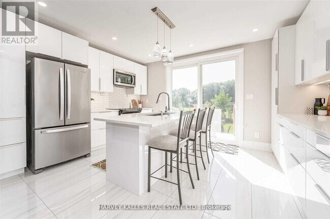 Photo - 26 Leyton Ave