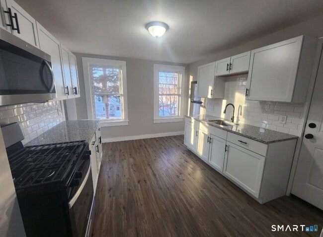 Photo - 282 Ward St Unit 2nd Floor