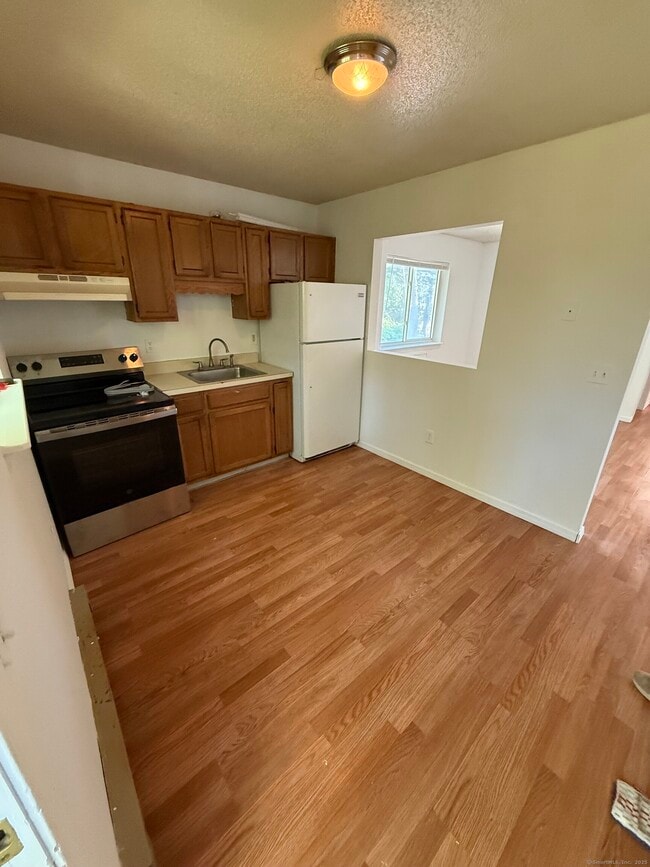 Building Photo - 35 Woodward Ave Rental