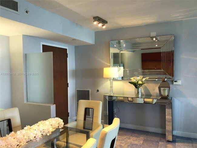 Photo - 6365 Collins Ave Unidad 3602