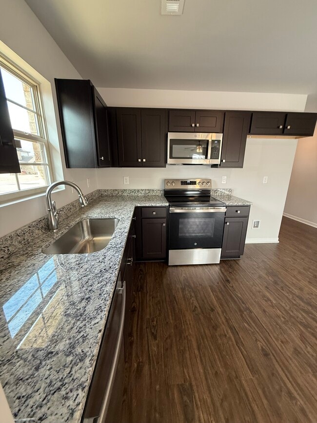 Photo - 132 Stratman Dr