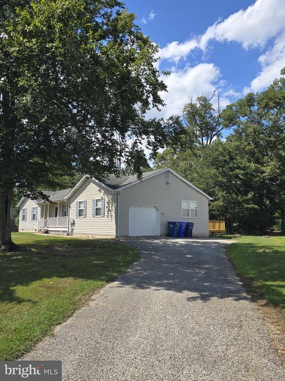 Building Photo - 11753 Tiffen Ct Rental