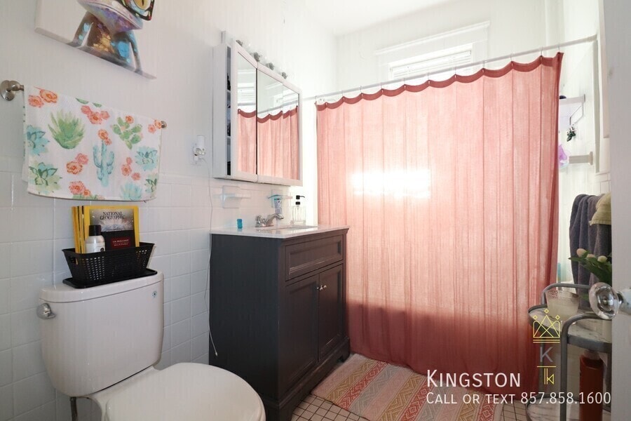 Photo - 130 Babcock St Unit 7R