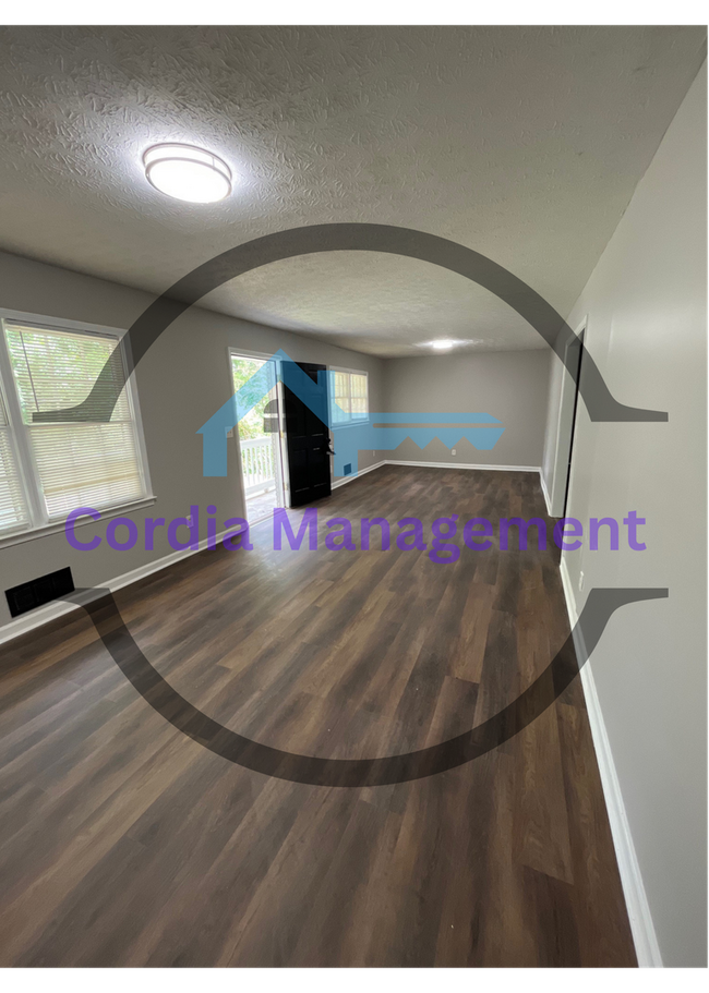 Photo - The Grand Avenue 4 Bedroom For Rent in Ellenwood