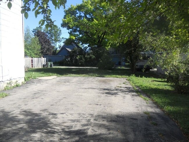 Photo - 205 1/2 Park Street