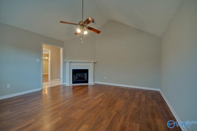 Photo - 113 Claytor Ln