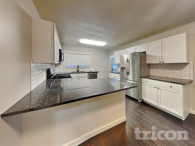 Photo - 7317 Clinton Ave