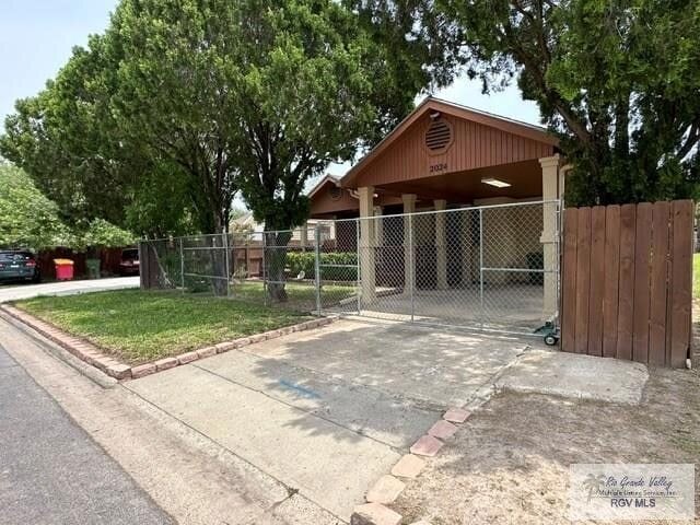Photo - 2024 E 19th St