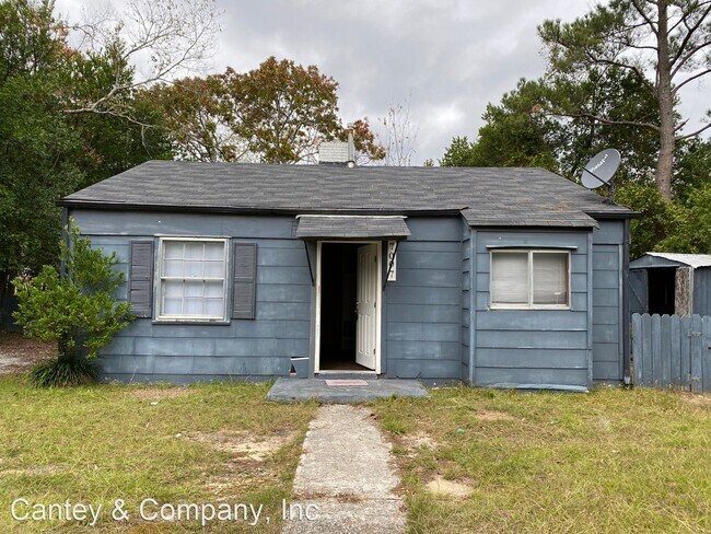 2 br, 1 bath House - 7007 Sprott St - 2 br, 1 bath House - 7007 Sprott St