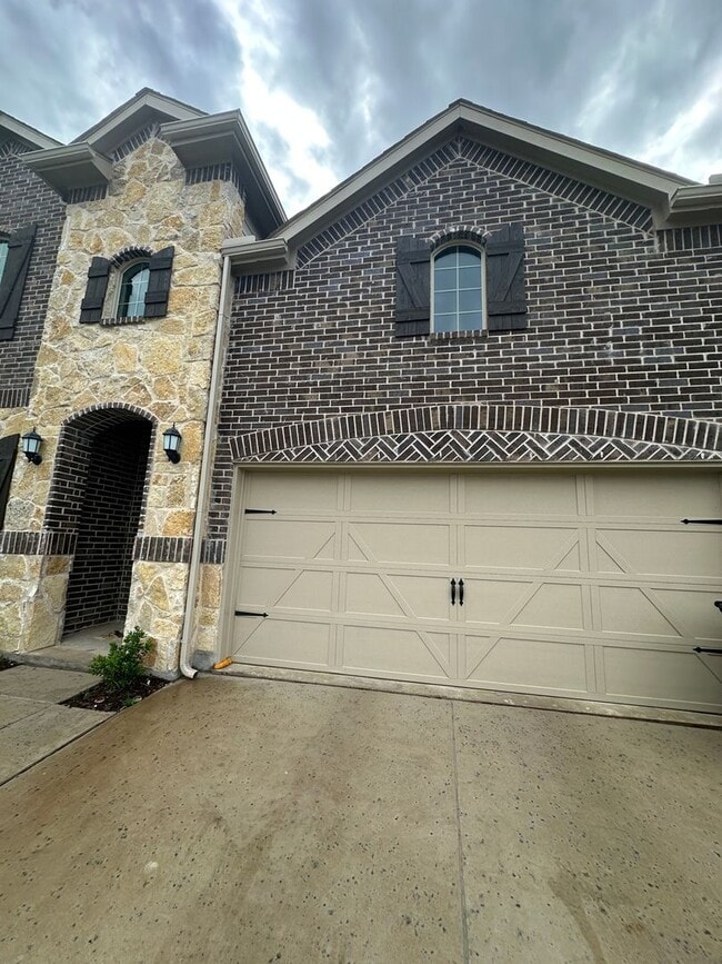 Photo - 4040 Aldenwood Rd