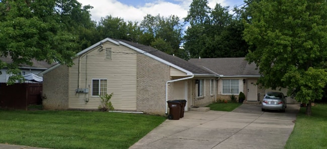 Building Photo - 56-58 Kelly Dr. Unit 58 Kelly Dr.