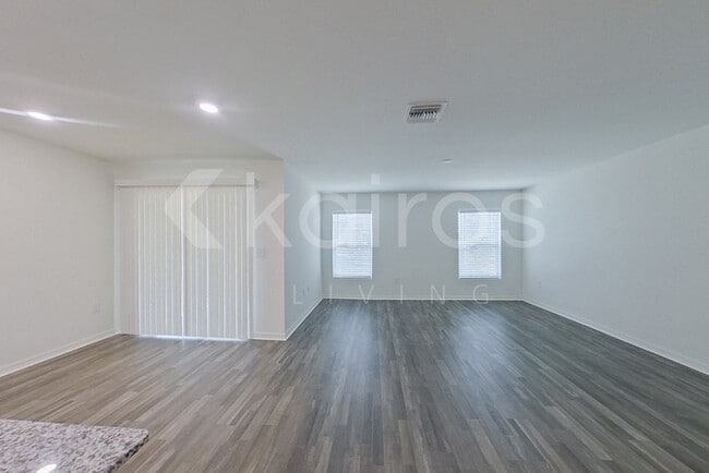 Photo - 2306 NW 20th Pl