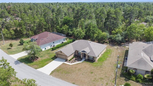 Photo - 23 Lone Pine St