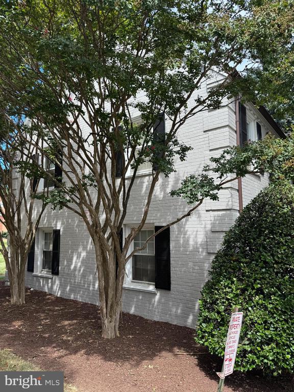 Photo - 3920 Southern Ave SE