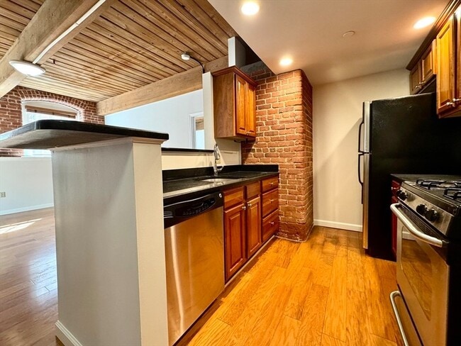 Photo - 4 Bishop St Unit G13