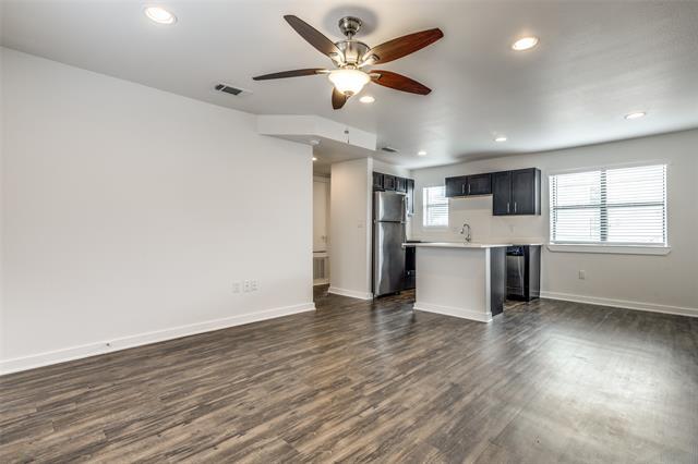 Photo - 2106 Bennett Ave Unit 104