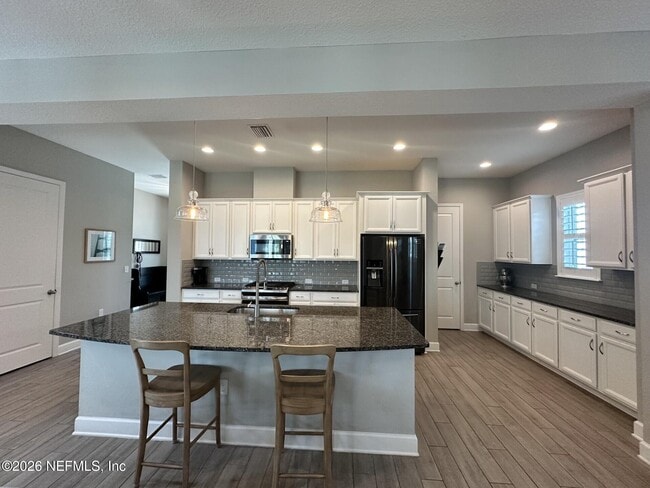 Photo - 228 Dalton Cir