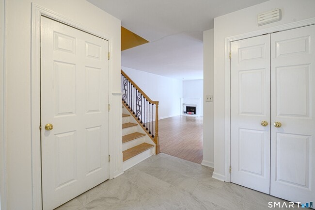 Photo - 42 Monticello Dr Unit 42