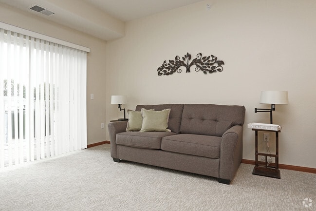 Photo - The Estates at Arbor Oaks