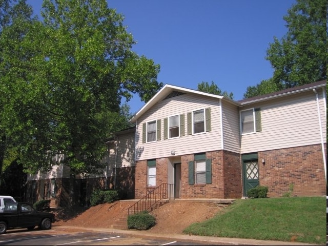 The Highlands Apartments