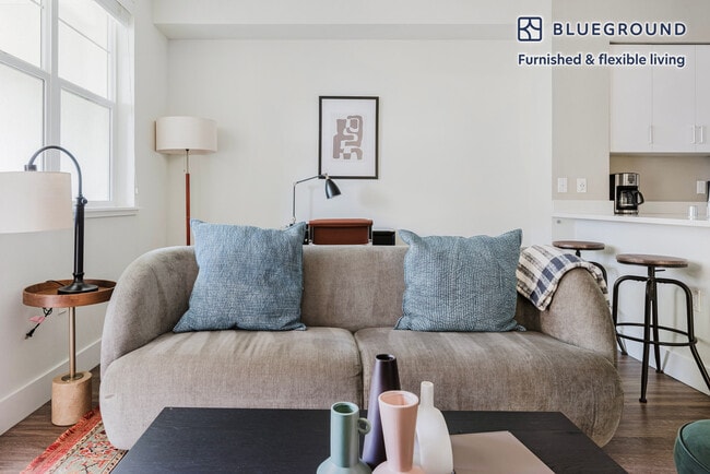 Photo - 3888 Artist Walk Common Unit FL2-ID2095