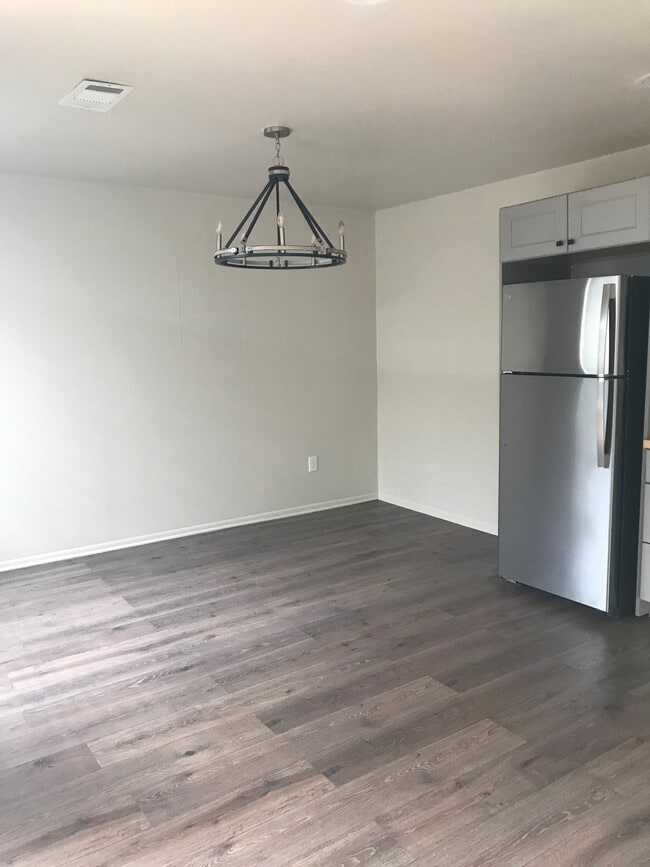 Photo - 5122 Blair Ln Unit 5122 Blair Ln #B