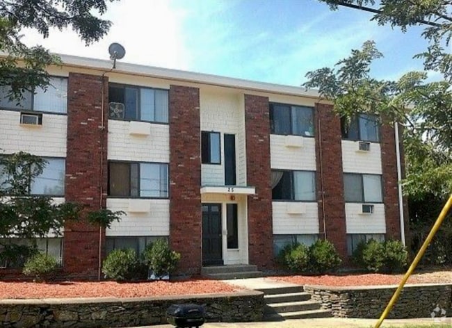Building Photo - 25 Waterman Ave Rental