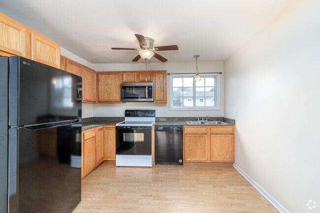 2BR, 1BA - 900SF - Kitchen - Rose May Manor Unit 38