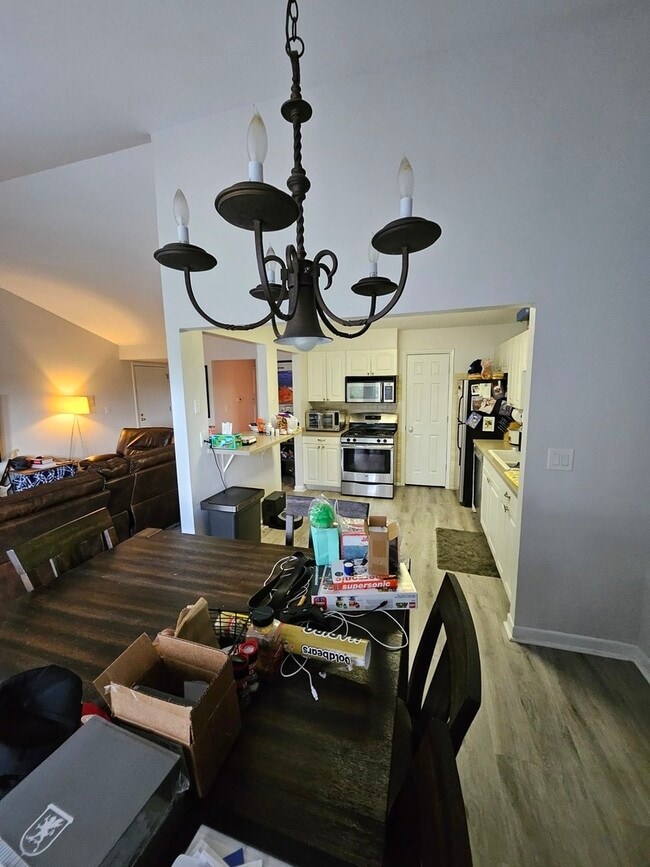 Photo - 1588 Burr Oak Ct Unidad B