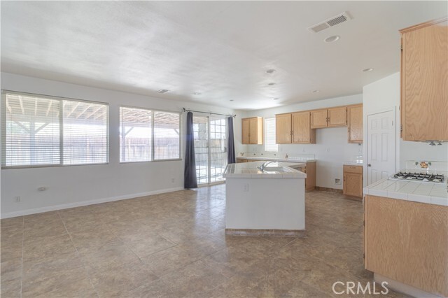 Photo - 15637 Bow String St House