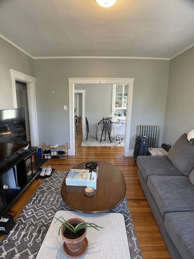 Photo - 835 Fellsway