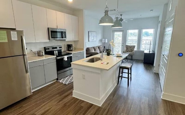 Photo - 660 Ralph McGill Blvd NE Unit ID1328919P