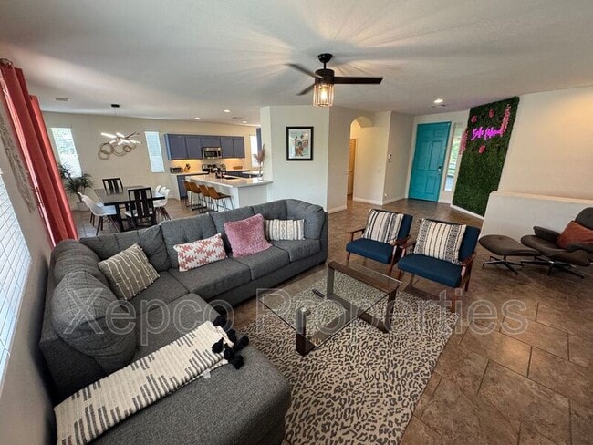 Building Photo - 80746 Diamondback Trail Rental