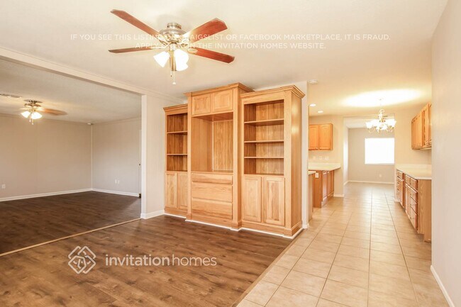 Photo - 2525 E Libby St