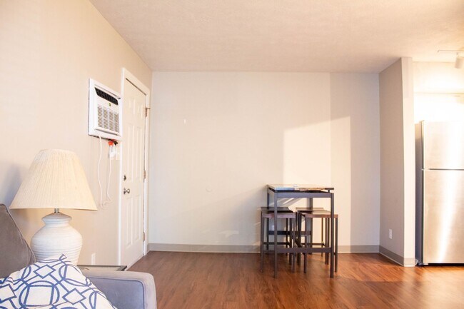 Photo - Clark Street Apartments