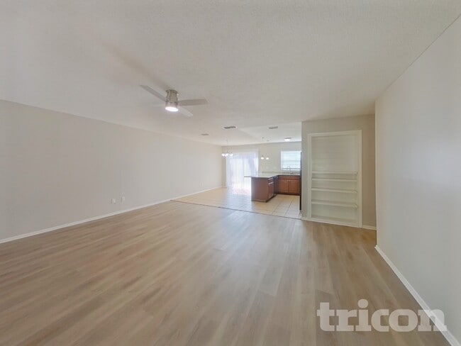 Photo - 1913 Hudson Ct