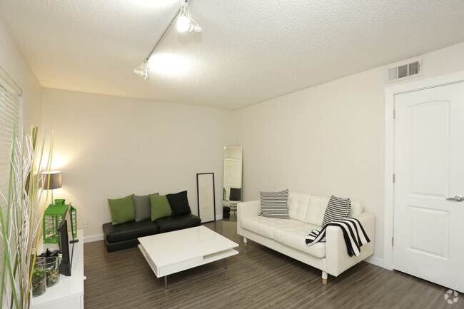 2BR-1BA