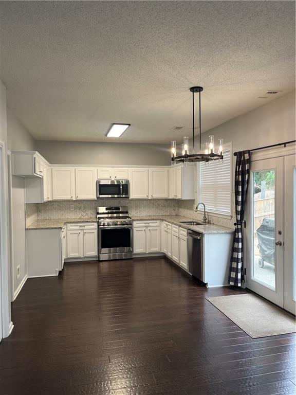 Photo - 501 Mullein Trace