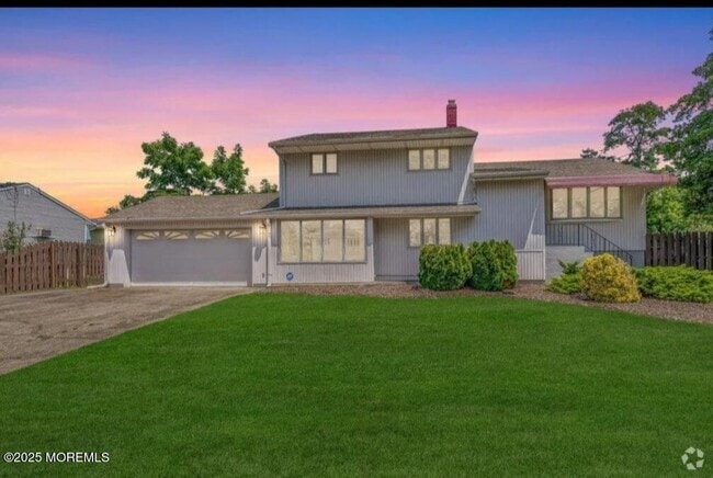 Building Photo - 4 Coral Way Rental