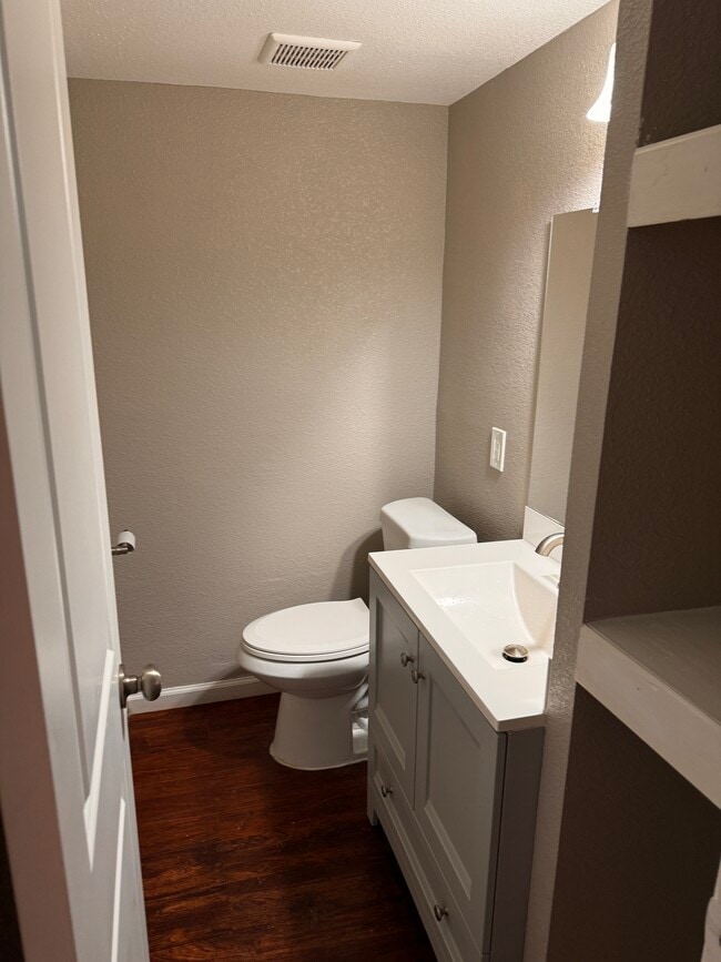 Photo - 357 NW Newton Dr Unit Apartment 14