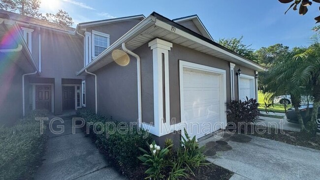 Building Photo - 771 Scrub Jay Dr Rental