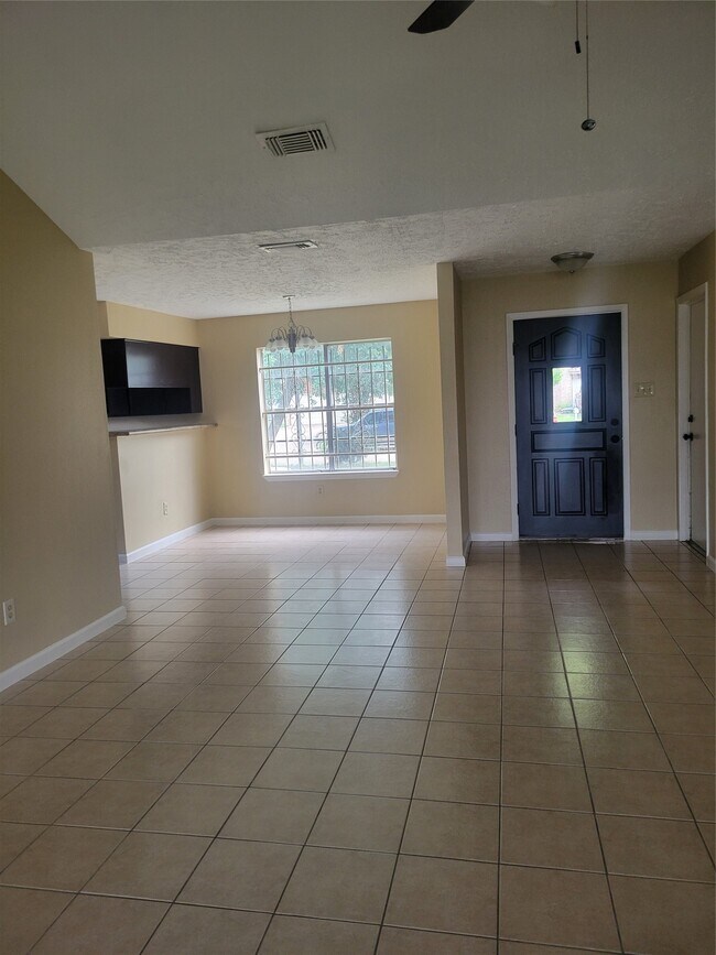 Photo - 19330 Cypress Bay Dr