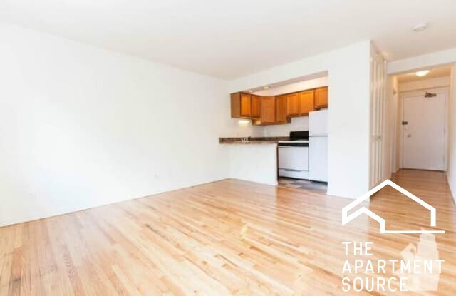 Photo - 540 W Roscoe St Unit 489