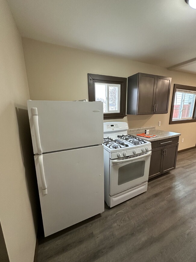 Photo - 1824 Royce Ave